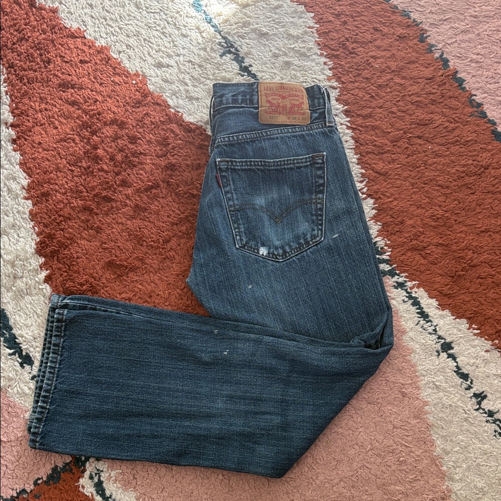 Levi’s 527 Men’s Bootcut Jean 32 x 30 GUC- See Measurements